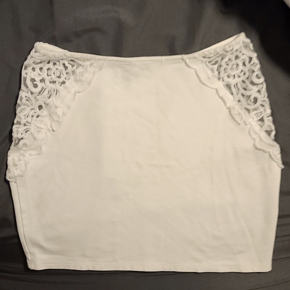 White Skirt With Mesh Side Details - Picture 1 of 4
